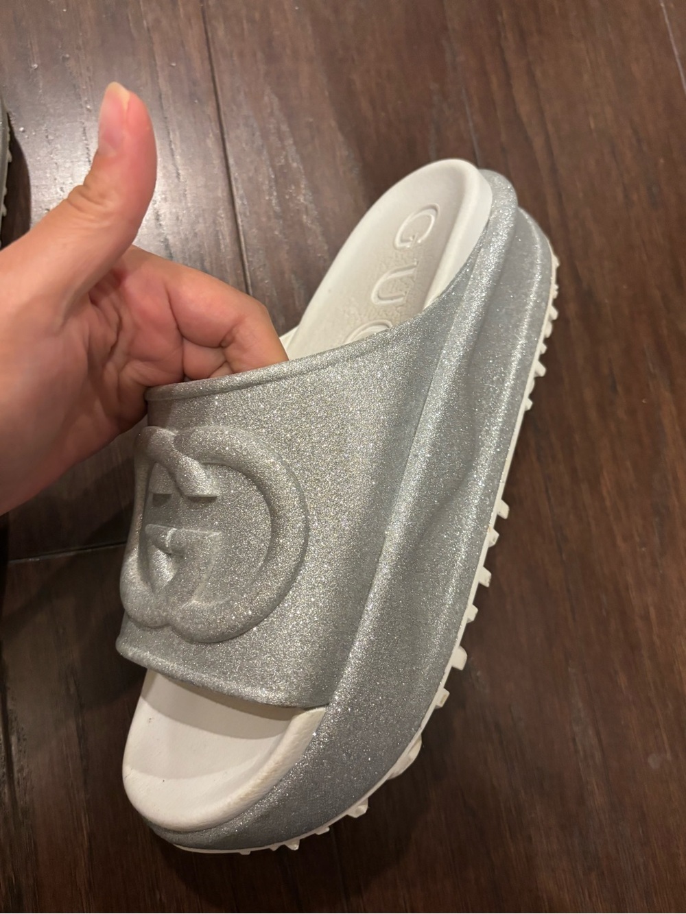Gucci Kids Silver Glitter Platform Slide Sandals with Embossed Logo